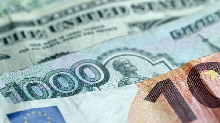 "Dollar/Rubl məzənnəsində 80-90 rubl diapazonu ən optimaldır"