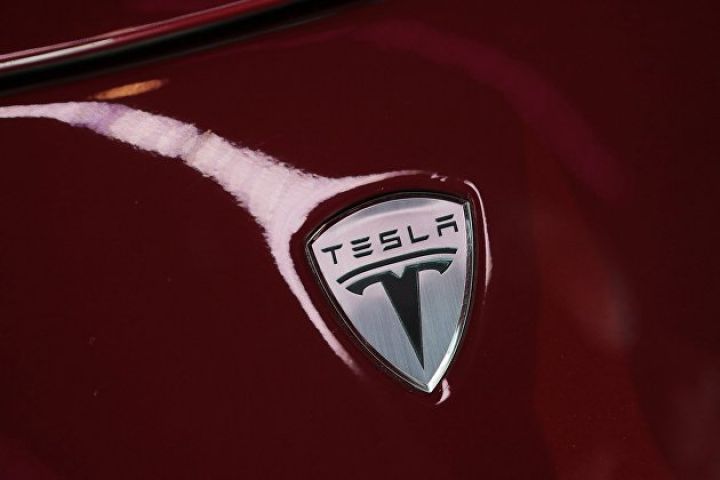 Tesla səhmləri ardıcıl 2 gündə 20%-dən çox bahalaşıb