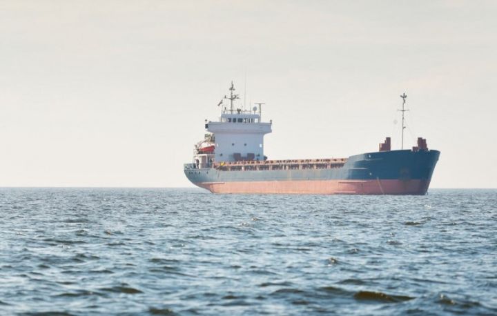 "Maersk" Qırmızı dənizdə gəmilərin hərəkətini qeyri-müəyyən müddətə dayandırdı