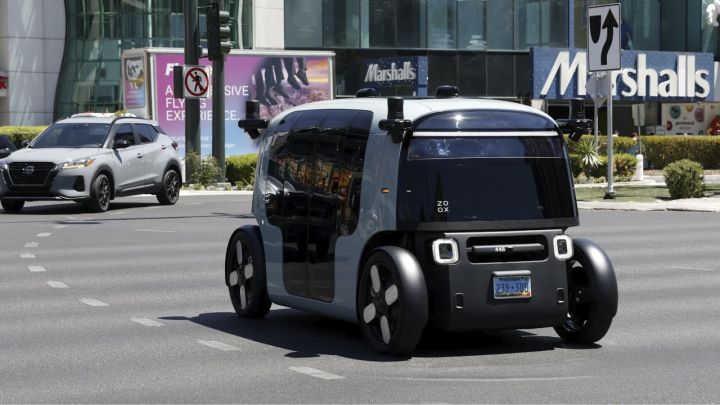 Amazon-un “Zoox” şirkəti ödənişli robotaksi xidmətinə başlayır