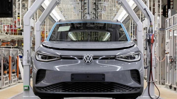 Volkswagen 2028-ci ilin sonuna qədər xərcləri 20% azaltmağı planlaşdırır
