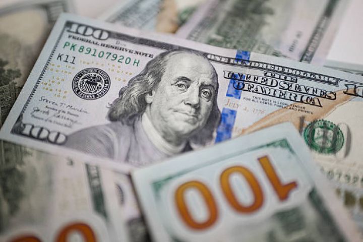 7,2 milyard manat dövlət zəmanətli borc olduğu açıqlandı