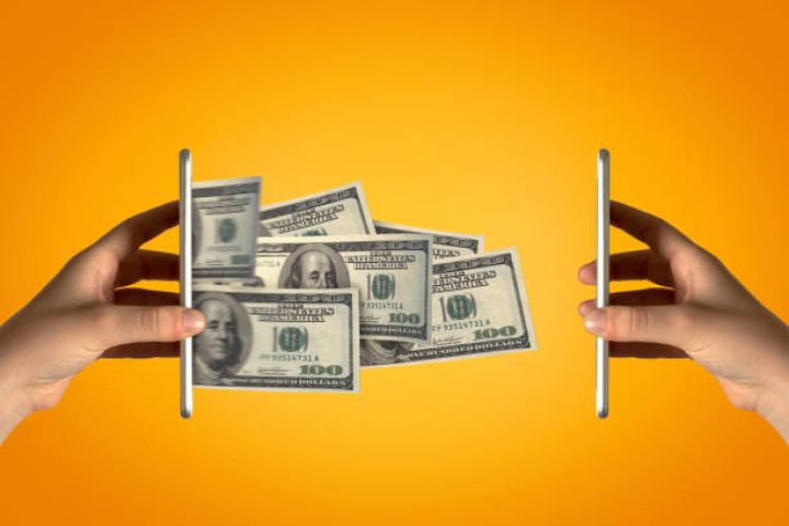 Azərbaycana pul köçürmələri bu il 29%-dən çox artıb
