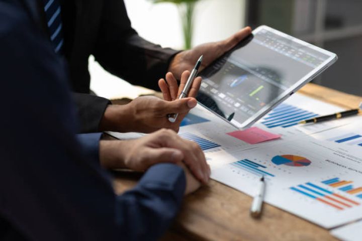 ABB Özbəkistandakı bank alışında KPMG ilə çalışıb