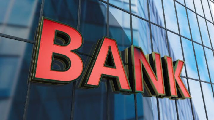 Azərbaycan banklarının mənfəəti 1 milyard manatı keçib – Artımın 93%-i cəmi iki bankın hesabına təmin olunub