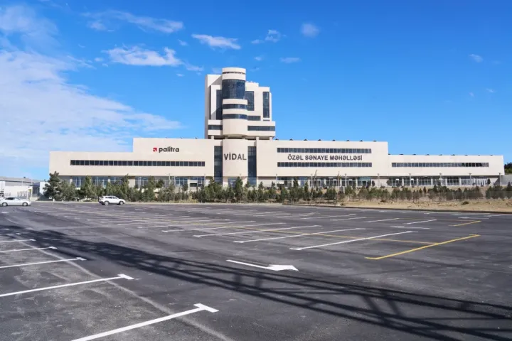 Xırdalanda qurulan VİDAL Özəl Sənaye Məhəlləsi diqqət çəkir