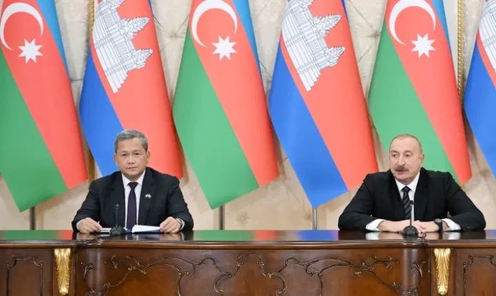 İlham Əliyev: Kamboca ilə birgə istehsal müəssisələrinin yaradılmasını müzakirə etdik
