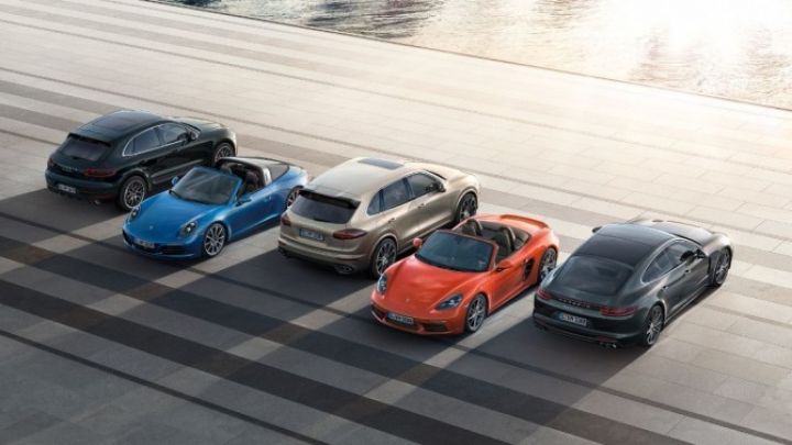 Porsche satışlarını 7% artırıb