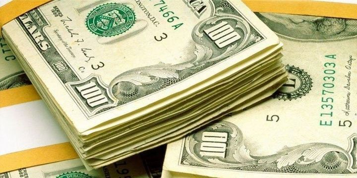 Dollar "Koreya" narahatlıqlarının azalması ilə bahalaşıb