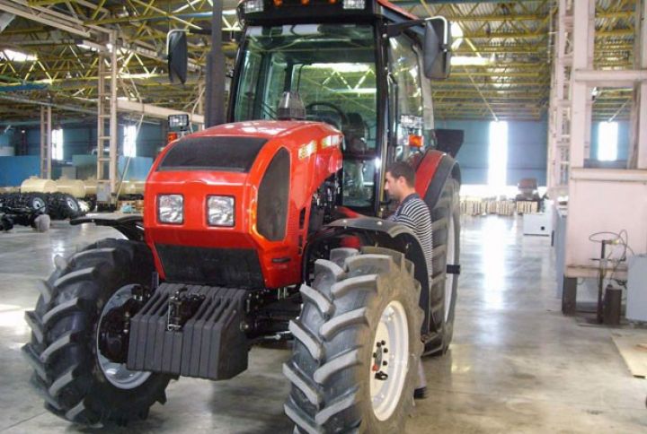 Azərbaycan traktor ixracına başlayıb