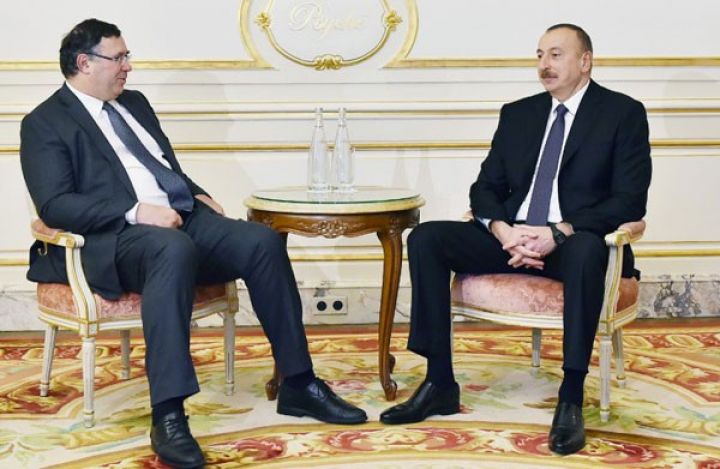 İlham Əliyev “Total”ın prezidenti ilə görüşüb
