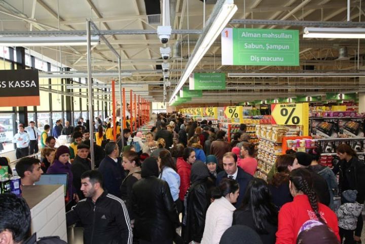 Sumqayıtda böyük supermarket açıldı