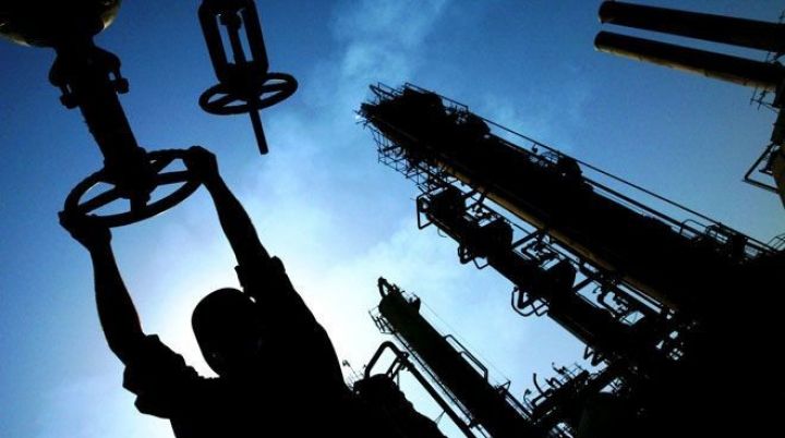 IEA: Sentyabrda qlobal neft hasilatı artıb