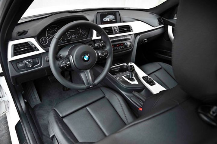 Dövlət avtomobilləri satışa çıxardır: BMW- 320- 5200 manat