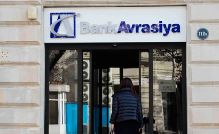 "Bank Avrasiya"nın səhmdarlarından birində dəyişiklik baş verib