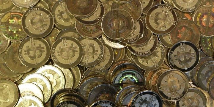 Bitcoin-in qiyməti 3 500 dollardan aşağı düşüb