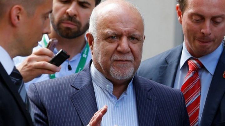 Nazir: İran neft hasilatını azaltmaq fikrində deyil