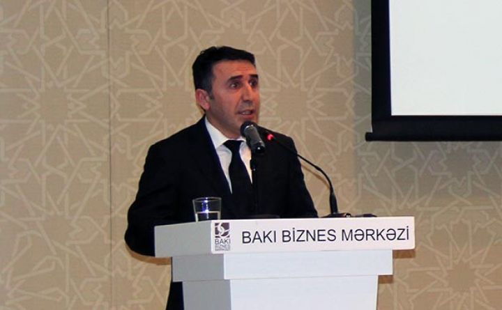 ATMİA-nın sədri Elxan Bəşirov inşaat materialları istehsalına dair təkliflərini təqdim etdi