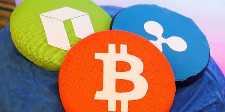 Bitcoin-in qiyməti 7500 dolları keçdi
