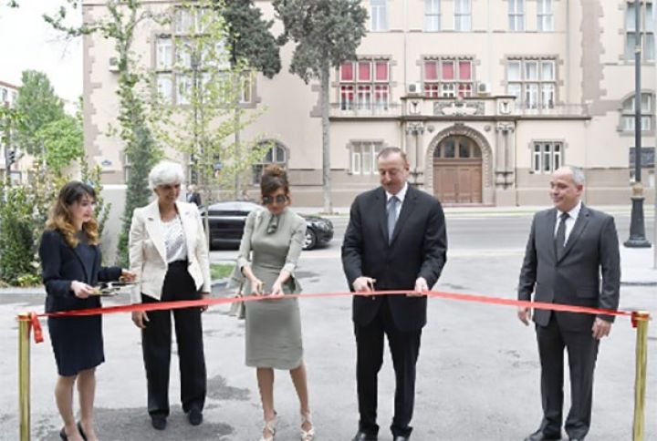 İlham Əliyev "Dinamo" otelinin açılışında - FOTOLAR