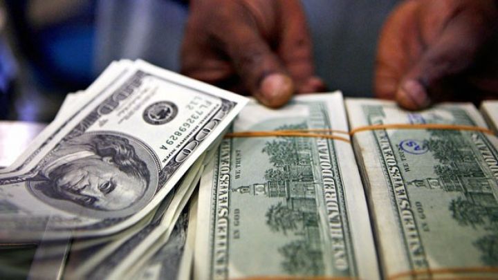 Dollar ilə bağlı kritik məlumatlar açıqlandı