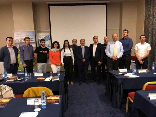 Azərbaycan və İsrail şirkəti birgə seminar keçirib - FOTOLAR