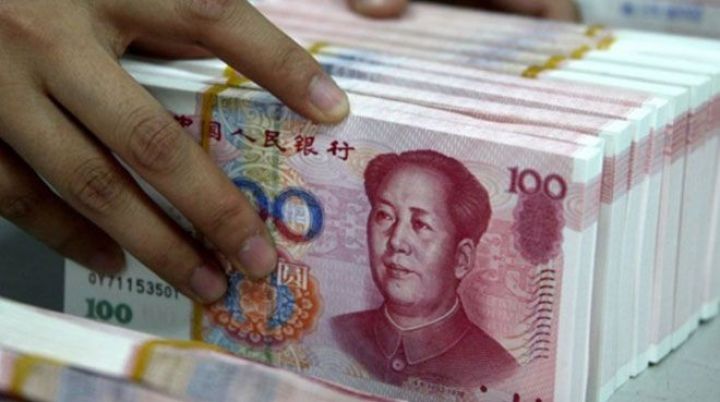 Goldman: Yuan növbəti 6 ayda dəyər itirəcək