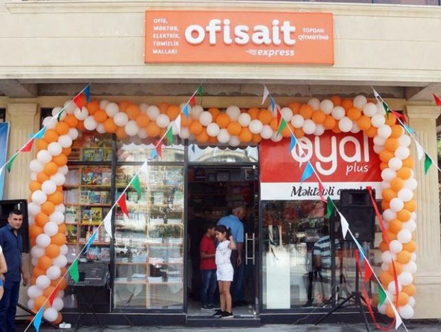 8-ci km bazarına yaxın ünvanda "Ofisait" mağazası fəaliyyətə başladı