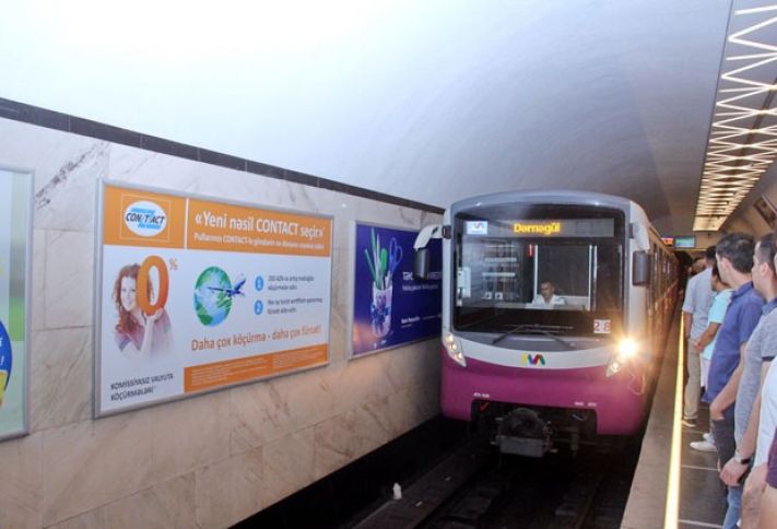 Metroda qatarların hərəkət qrafiki dəyişir