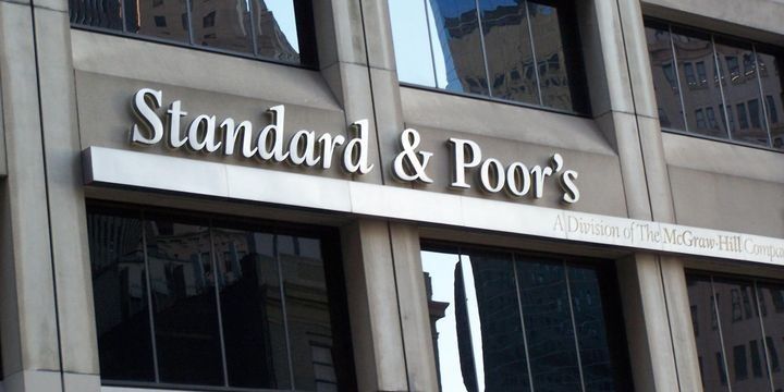 Standard & Poors Türkiyənin kredit reytinqini təsdiq edib