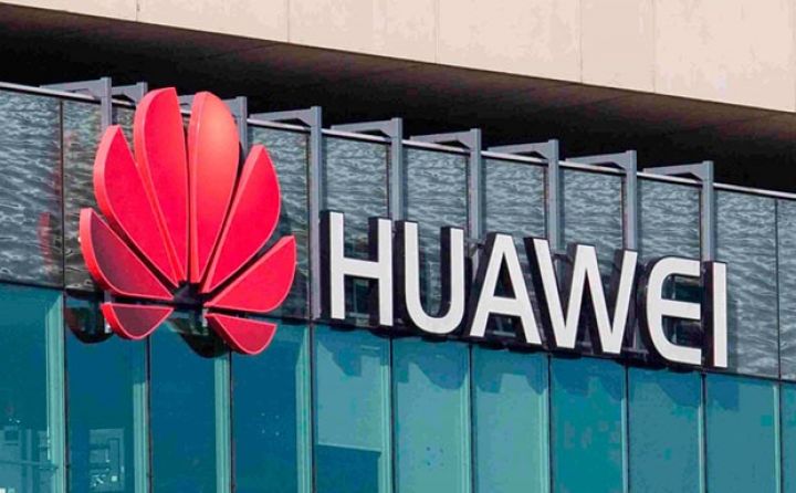 “Huawei” Çinin ən böyük 500 özəl şirkətləri siyahısına liderlik edir