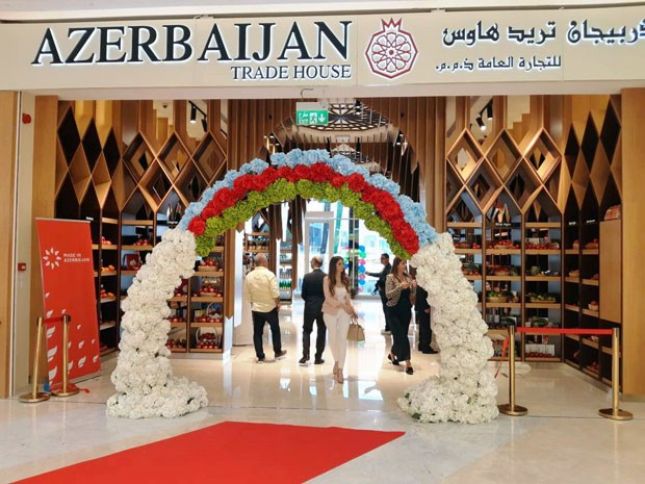 Dubayda “Azərbaycan Ticarət Evi” açıldı