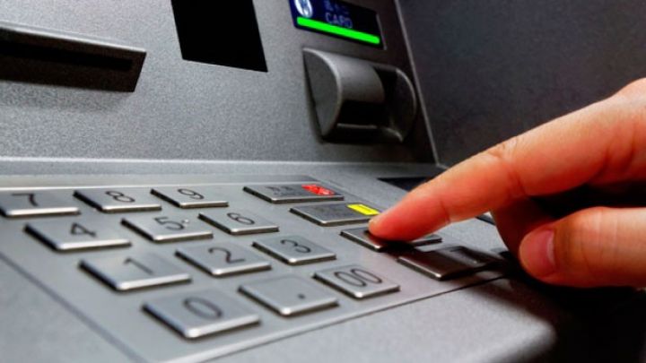 Bank VTB Bakıda yeni bankomatlar quraşdırıb