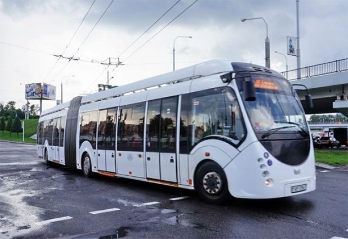 Azərbaycan Belarusdan elektrik avtobusları alıb
