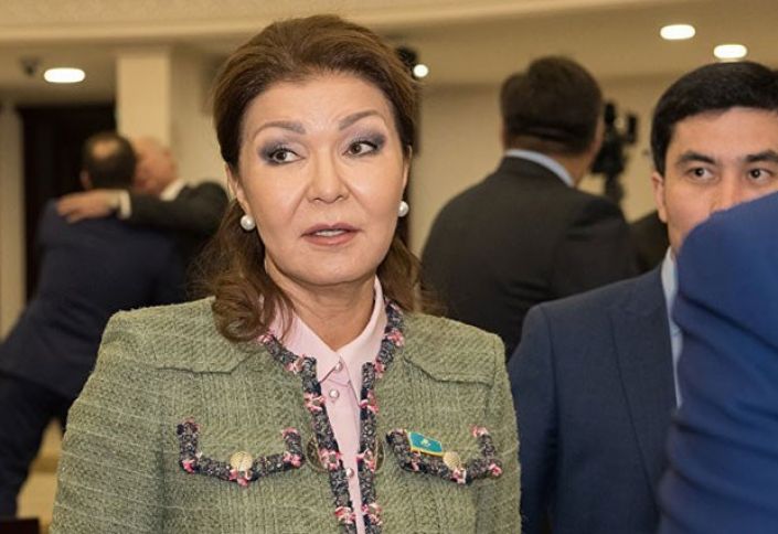 Nursultan Nazarbayevin qızı Qazaxıstan Senatının sədri seçilib