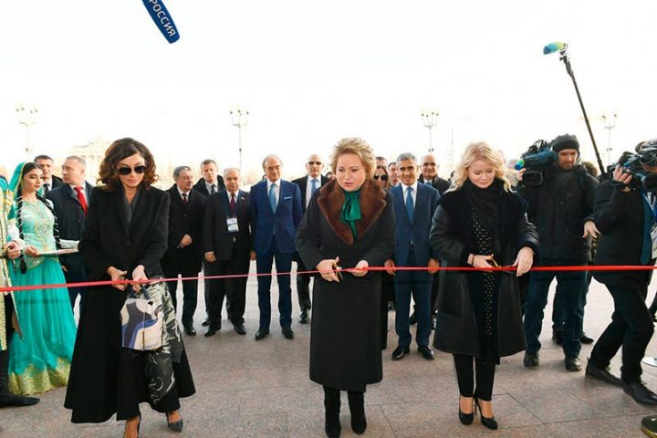 “Azərbaycan” pavilyonunun əsaslı təmirdən sonra açılışı olub