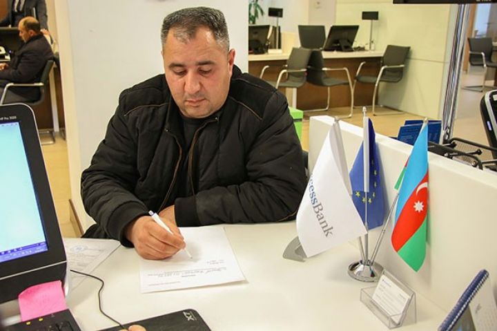 “AccessBank”ın şənbə günü də işləməsini istəyənlərə şad xəbər