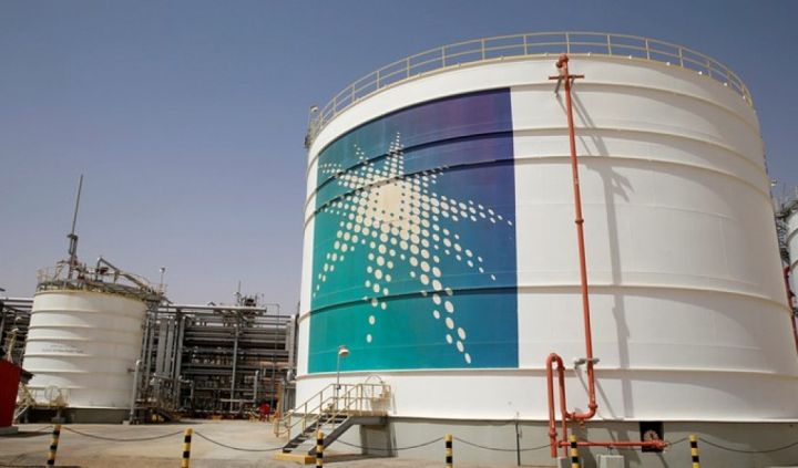 “Saudi Aramco” neftin oktyabr qiymətlərini endirib