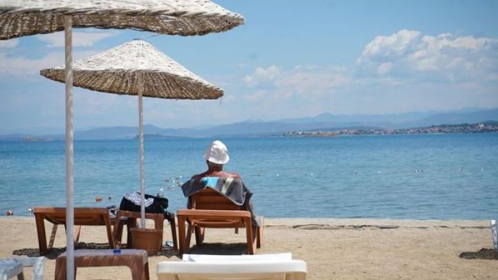 Antaliyaya gələn xarici turistlərin sayı 2 milyona yaxınlaşıb