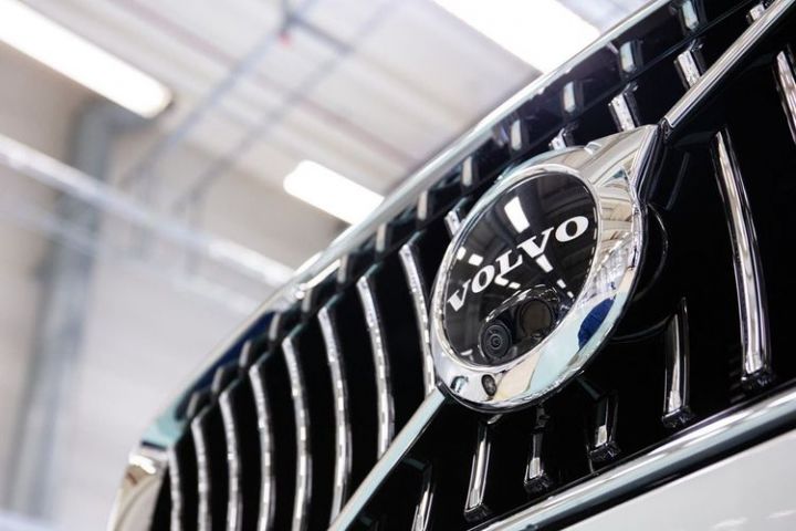 "Volvo" 2,1 milyon avtomobili geri çağırır