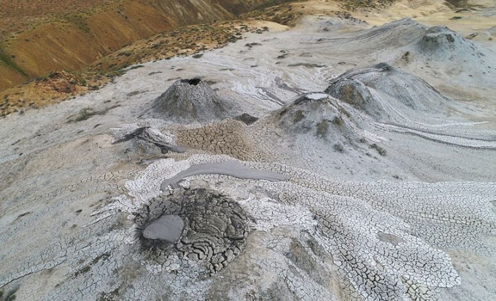Palçıq vulkanları ərazisində turizm infrastrukturu yaradılır - 6,6 MİLYON MANATLIQ MÜQAVİLƏ
