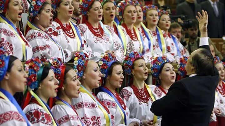 Facebook videoların Ukrayna himni ilə səsləndirilməsini əngəlləyib