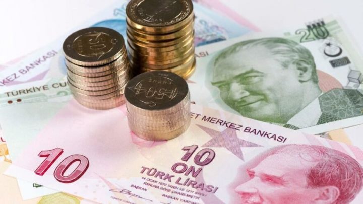 Türk lirəsi daha da dəyərdən düşdü - DOLLAR 11 LİRƏNİ DƏ KEÇDİ
