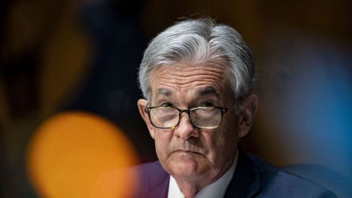 Powell: Omicron iqtisadi riskləri və inflyasiyaya dair qeyri-müəyyənliyi artırıb
