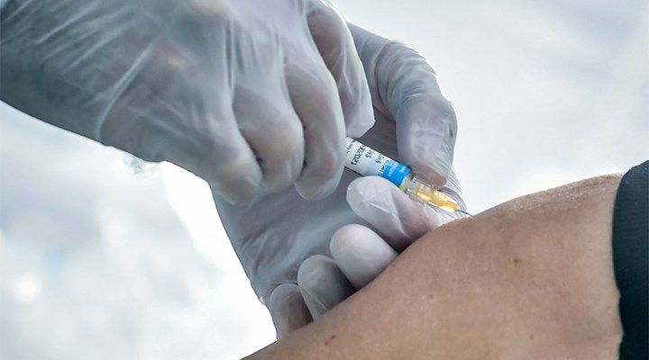 Sabahdan yaşı 49-dan yuxarı şəxslərin vaksinasiyası başlayacaq - NƏ ETMƏK LAZIMDIR?
