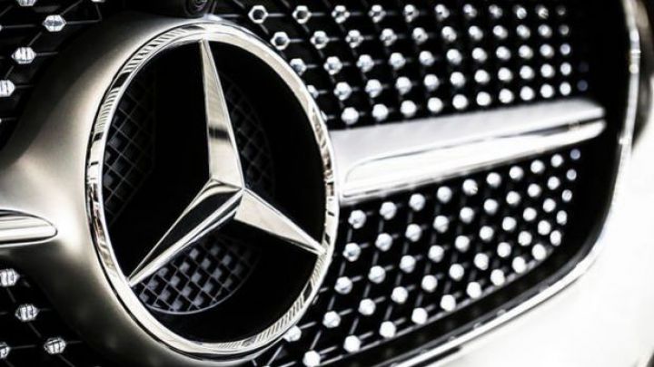 Mercedes-Benz 1 milyon avtomobilini geri çağırır