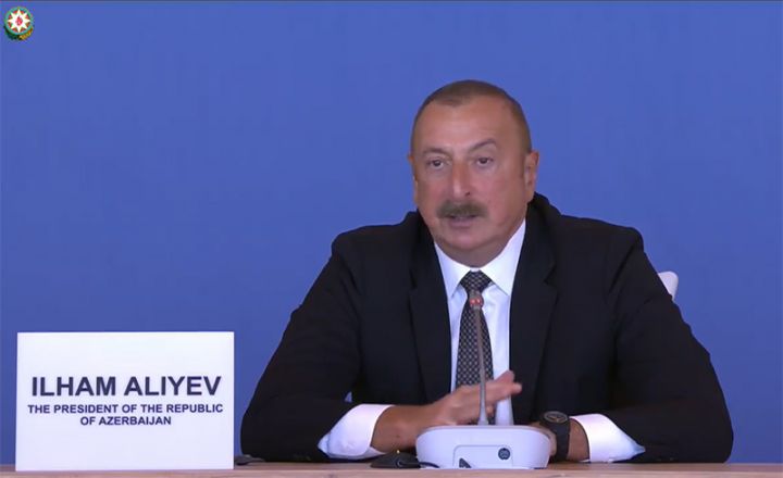 Prezident İlham Əliyev Forumda çıxış edir - CANLI
