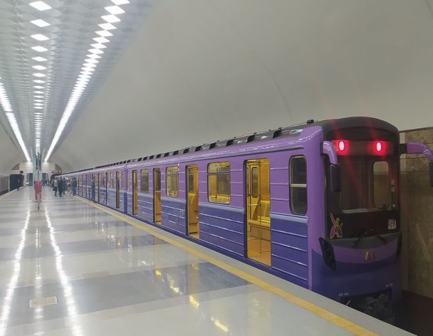 Bakı metrosundan gündəlik istifadə edən sərnişin sayı açıqlandı