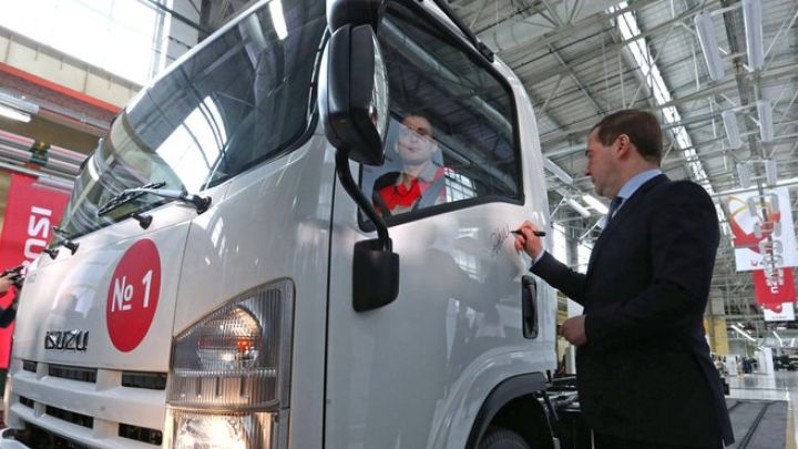 İsuzu Motors, Rusiyadakı müəssisəsinin taleyi ilə bağlı qərarın olmadığını açıqladı