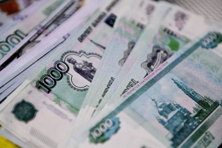 Rubl cüzi bahalaşıb